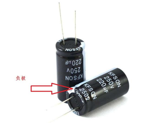 「NIPPON CHEMI-CON」電解電容極性接錯會爆炸，如何避免？